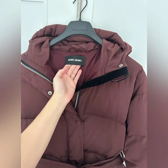 SOLD! SOLD! IENKI IENKI Puffer Jacket in Bordeaux Nylon Size M - Picture 9 of 16